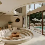 Private Jungle Villa - Dual Pools - Sleeps 16