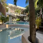 Villa La Veleta Jungle 3 Bedroom Jacuzzi Private Pool *