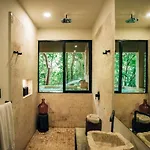 Jungle Sanctuary Wellness Retreat W Pool Bar *