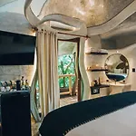Jungle Sanctuary Wellness Retreat W Pool Bar *