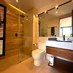 Luxury 5 Bedroom Pool Tiki Bar & Outdoor Gym Villa Tulum