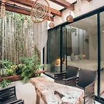 Сasa de vacaciones Jungle Sanctuary Wellness Retreat W Pool Bar *