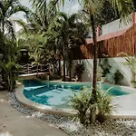 La Veleta Jungle 3 Bedroom Jacuzzi Private Pool Tulum