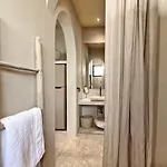 Villa Oasis Heated Private Pool Daily Housekeeping Prime Location
