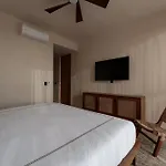 Apartahotel Oniric 4*