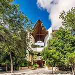 Modern Penthouse With Jacuzzi In Tulum, 2 Bedrooms *