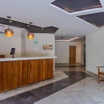 Apartamento 2 Bdr Penthouse, Private Pool, Rooftop And Gym *