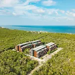 New 2Bdr Unit Step Away From Caribbean Beaches