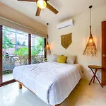 Retreat With Cenote And Pool * Tulum