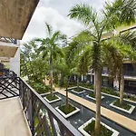 Palais By Luwii