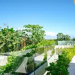 Oasis Jungle Views, 4 Pools & Near Apartamento *