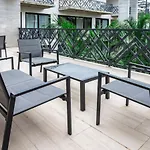 Retreat Pool Gym & Great Location Apartamento *