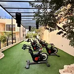 Boho Chic 2Br With Swim-Up Pool Near The Beach