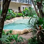 Apartamento Retreat Pool Gym & Great Location *