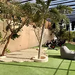 Boho Chic 2Br With Swim-Up Pool Near The Beach