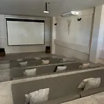 Apartamento Ph De 2 Rec, Gim, Cine Y Jacuzzi Privado En *