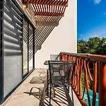 Modern Penthouse With Jacuzzi In Tulum, 2 Bedrooms * Tulum