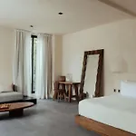 Jashita Luxury *