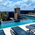 Paramar Black Condominio en Tulum
