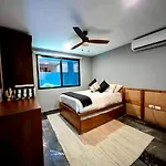 Family 2 Bedrooms Swim Up Apartamento *