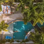 Villa La Veleta Jungle 3 Bedroom Jacuzzi Private Pool