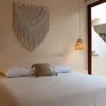 Exclusive 3br Sky Penthouse With Private Rooftop Pool