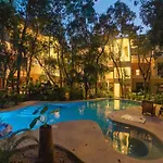 Сasa de vacaciones 3br Jungle Escape With Luxe Plunge Pool- Holistika Tulum
