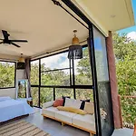Villa Curandero