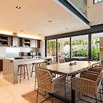 Twin Luxury - Groups Prstigia Mx