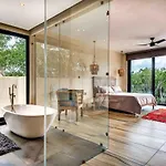 Designer Luxury With Private Pool Oasis Сasa de vacaciones *