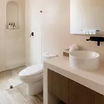 Beachfront Mansion For 24 Guests In Villa