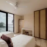 Beachfront Mansion For 24 Guests In