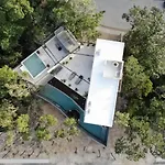 Designer Luxury Villa With Private Pool Oasis