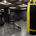 New! Azul Swim-Out Retreat