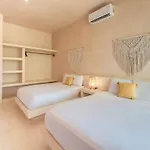 Private 6br Jungle Compound With Rooftop Pool Tulum