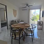 Spacious 2br With 24 7 Security Apartamento