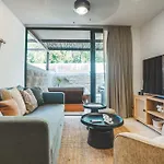 Luxury 2Br Retreat With Private Pool & Spa
