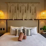 Bakal Luxury condos