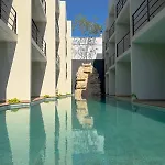 Swim Up Mizu 5 By Sandy Powerful Tulum