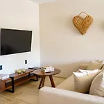 Jungle View Nest Selva Rooftop Beach Club