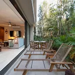 Apartment Artila Haven Rooftop Jacuzzi W Open Views *