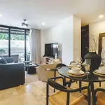 Luxury 2br Retreat With Private Pool &