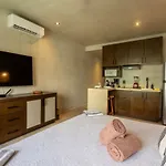 Bakal Luxury condos