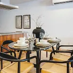 Luxury 2br Retreat With Private Pool &