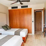 Apartment Jungle View Nest Selva Rooftop Club *