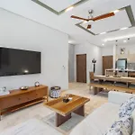 Jungle Guardian - Rooftop Pool & Beach Club In Zona Hotelera Tulum