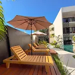 Swim Up Mizu 5 By Sandy Powerful Apartamento