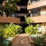 Swimup Retreat In Aldea Zama Pool At Your Door & Club