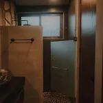 Private Jungle 1br Retreat & Fast Wi-fi *