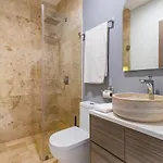 The Real Hot Tub Steps To Free Beach Club